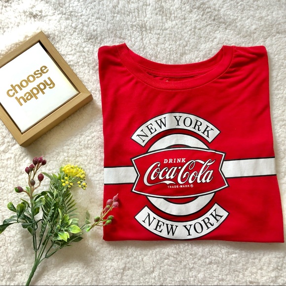 Coca- Cola NY Red Tee - Picture 1 of 8